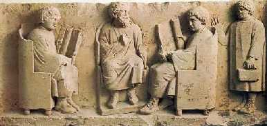 Magister discipulos docet.